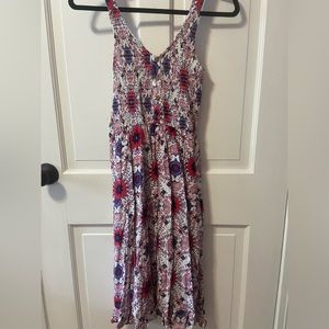 Japna - XS - viscose / lining is polyester RUNS SMALL